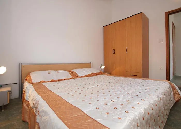 Apartament By The Sea - Korcula - 247 Zavalatica
