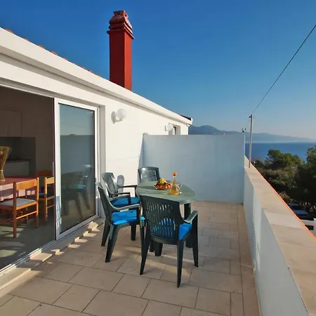 Apartment By The Sea Zavalatica, Korcula - 247 *