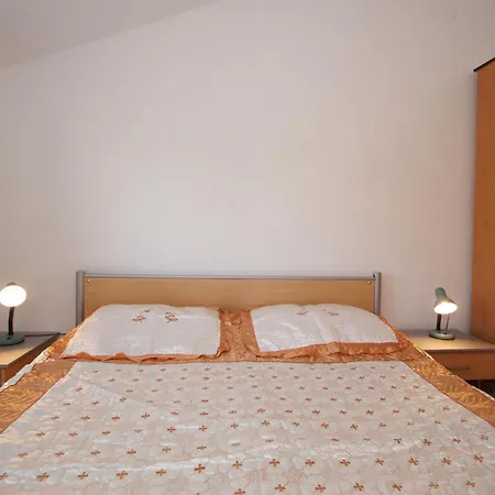 By The Sea - Korcula - 247 자발라티카